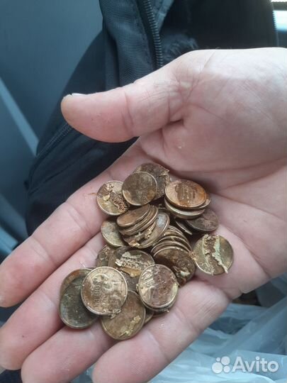 Монеты 10 копеек 50 копеек
