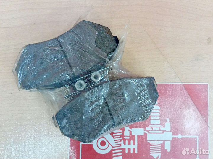 Колодки передние audi A4 B5 / passat B5