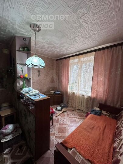 Комната 12 м² в 2-к., 2/5 эт.