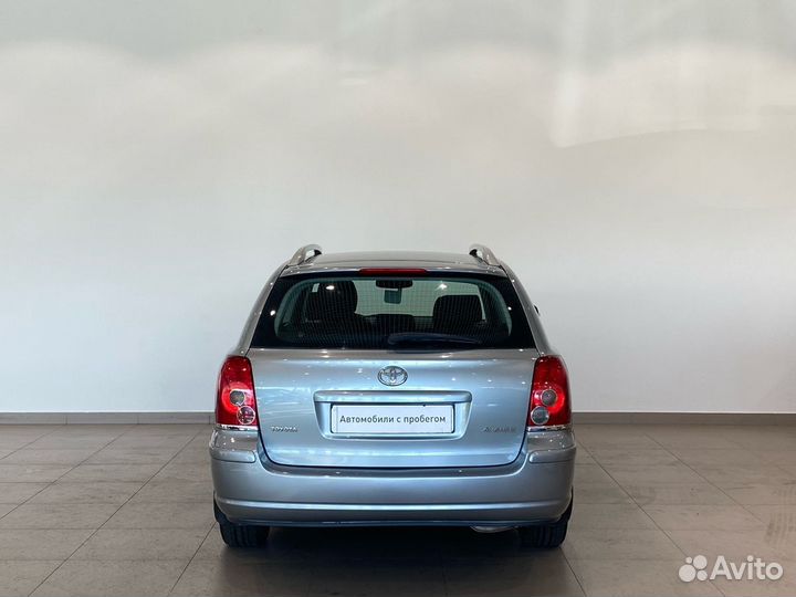 Toyota Avensis 1.8 МТ, 2008, 155 000 км