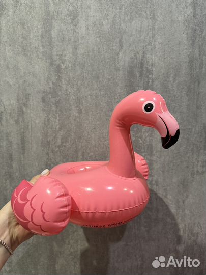 Надувной держатель для стаканов бутылок intex