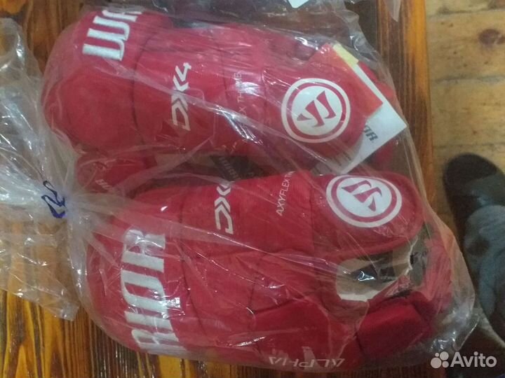 Краги хокк. Warrior DX-4 новые юниорские