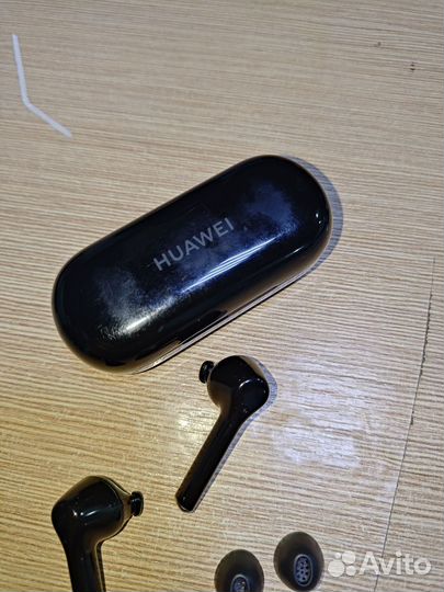 Вакуумные наушники Huawei freebuds 3i