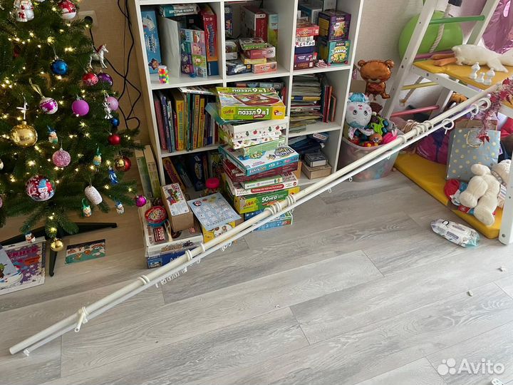 Карниз настенный