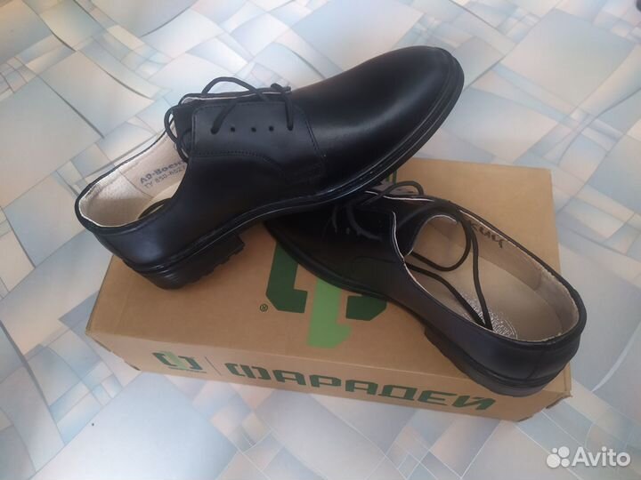 Туфли подростковые новые 39 размер