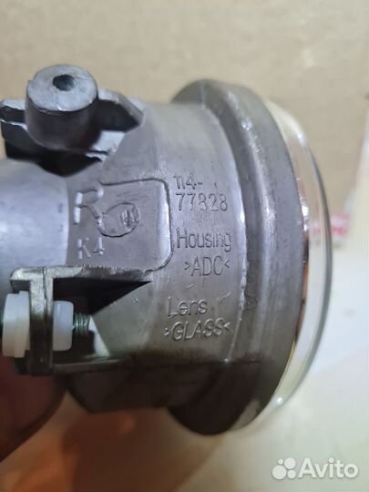 Туманка Субару правая