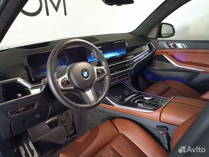 BMW X7 3.0 AT, 2023, 9 940 км