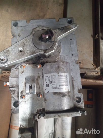 Двигатель шлагбаума cama