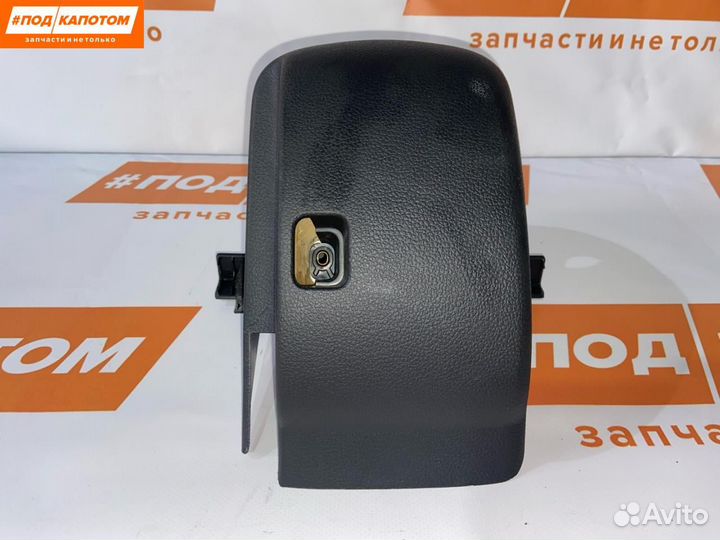 Кожух рулевой колонки Volkswagen Tiguan 2010