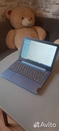 Lenovo ideapad 1 11ADA05