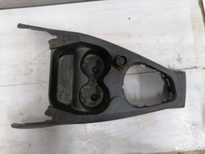 Консоль центральный Renault Logan 2 седан K4M2842