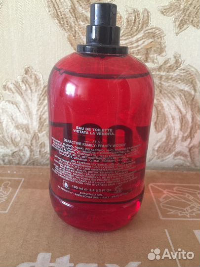 Dsquared 2 red wood духи