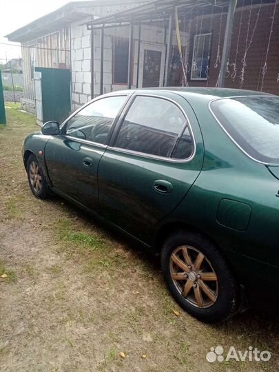 Hyundai Lantra, 1998