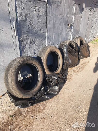 Kumho Steel Radial 798 235/60 R17