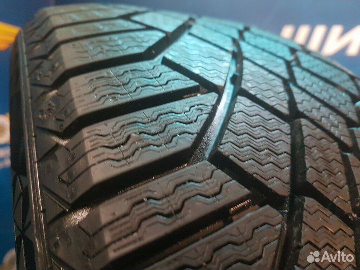 Continental ContiVikingContact 7 225/45 R19