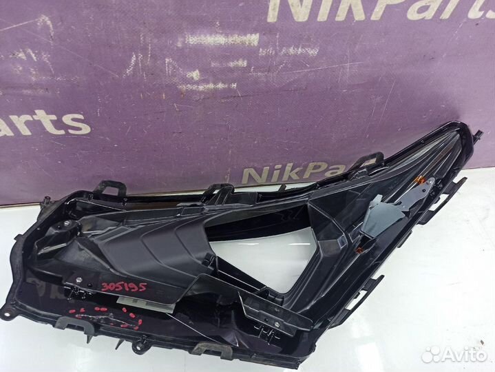 Стекло фары правой lexus NX 305195