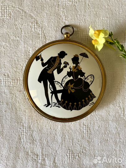 Плакетки - панно антикварные