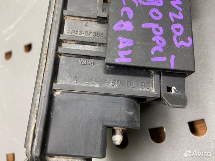 Замок багажника Mercedes-Benz C-Class W203