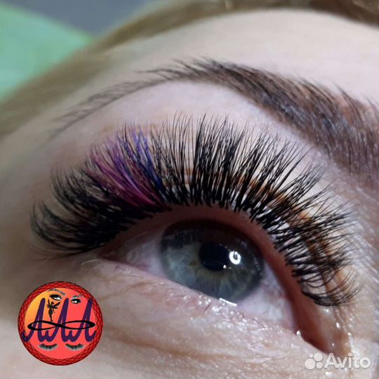 Наращивание ресниц. Моделирование бровей