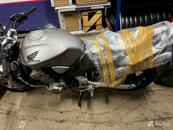 Honda CB900F Hornet