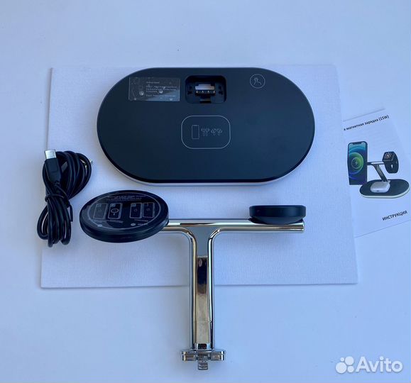 Беспроводная зарядка 15W для iPhone 3в1