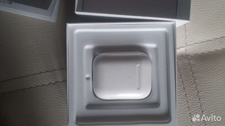 Беспроводные наушники