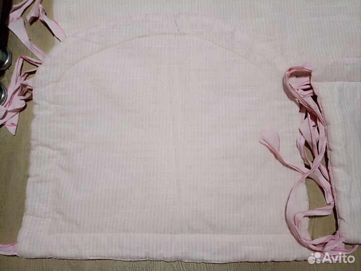 Бортики в кроватку для девочки