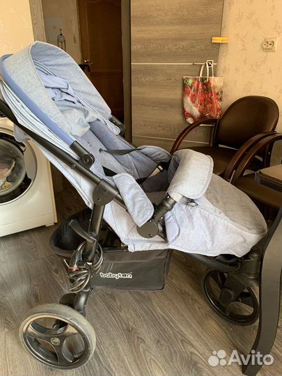 Прогулочная коляска babyton