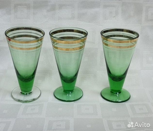 Рюмки стопки на ножках 3 шт. Цветное зелёное СССР