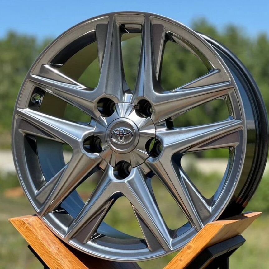 Литые диски Toyota 8.5×R20 5×150