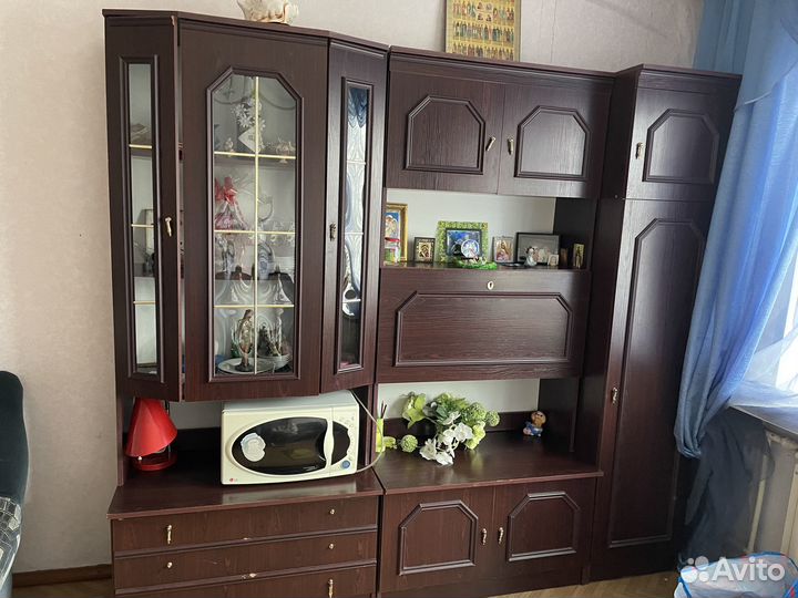 Стенка со шкафом