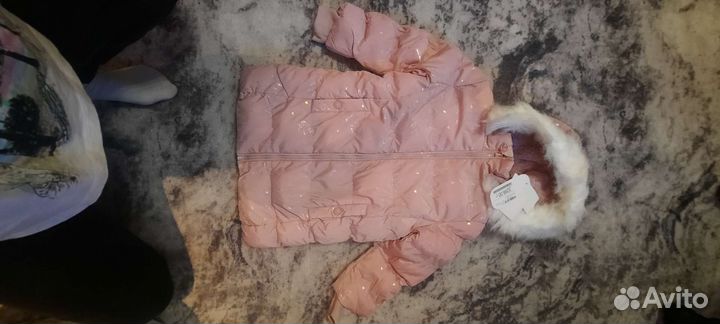 Куртка на девочку