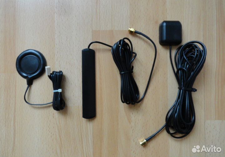 Автомобильная антенна скрытая, активная, рамочная