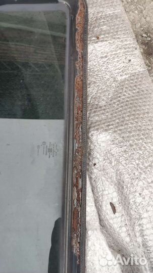 Стекло люка Mitsubishi pajero sport 1