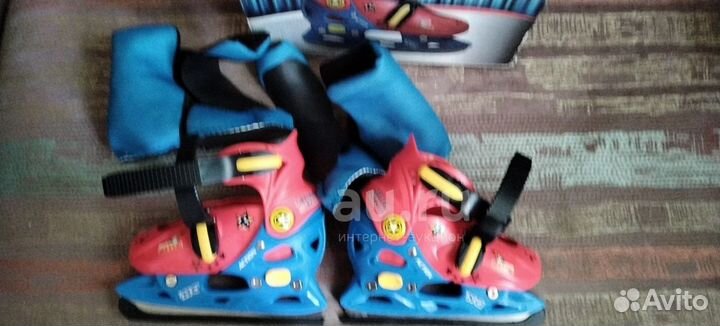 Детские раздвижные ледовые коньки(размер 29-32)