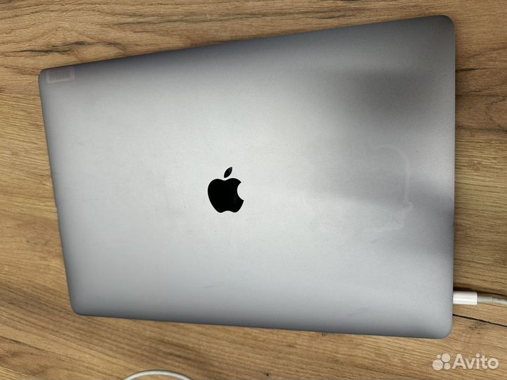 Apple macbook pro 15 2017