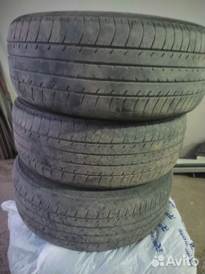 Yokohama E70B 215/55 R17 93K