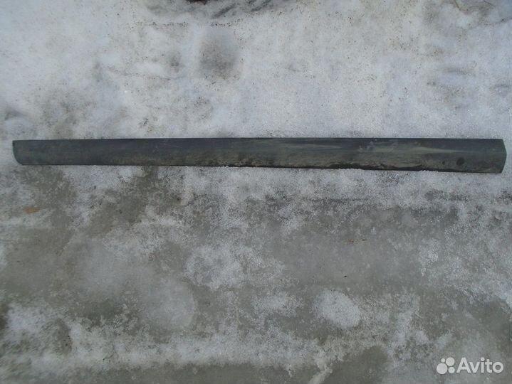 Kuga 2 2012-2016 год накладка двери левая передняя