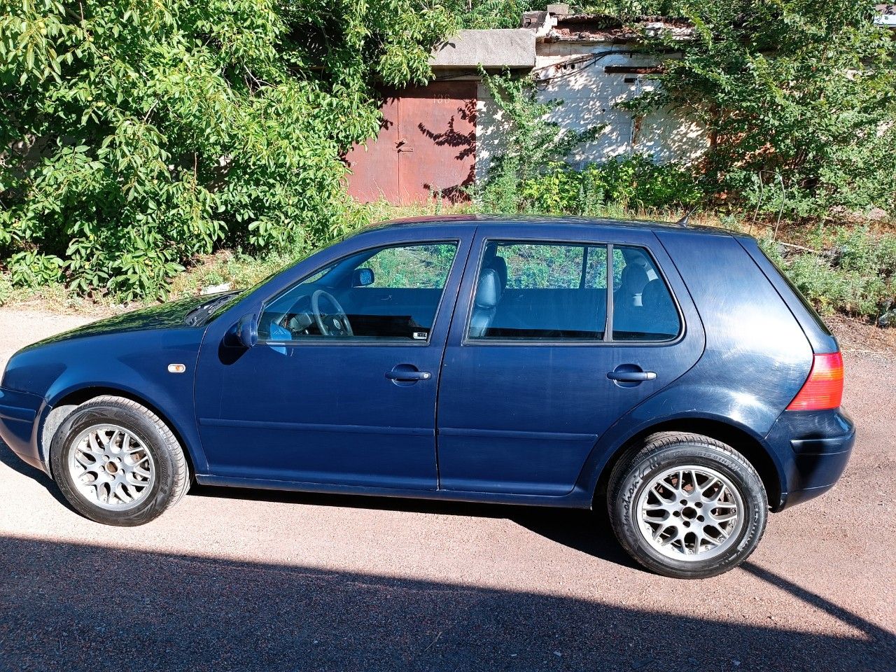 Volkswagen Golf: фото владельца