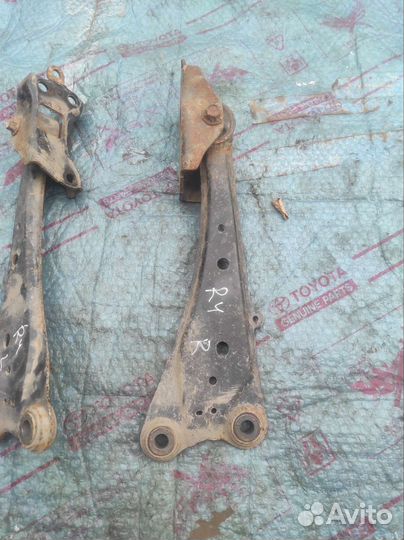 Рычаг задний Toyota rav 4