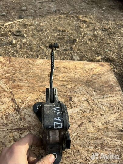 Педаль газа Honda Civic 4d