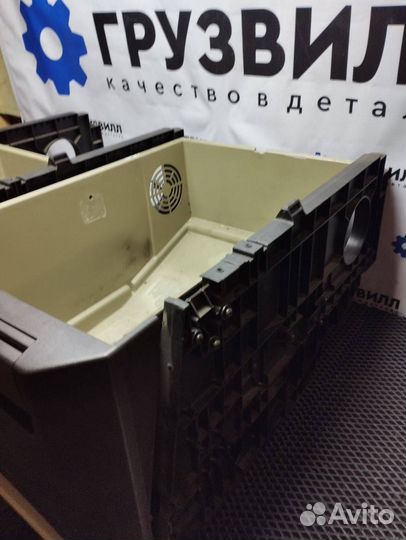 Ящики под спальник Volvo FH4 82174070