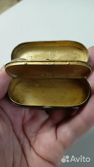 Табакерка старинная