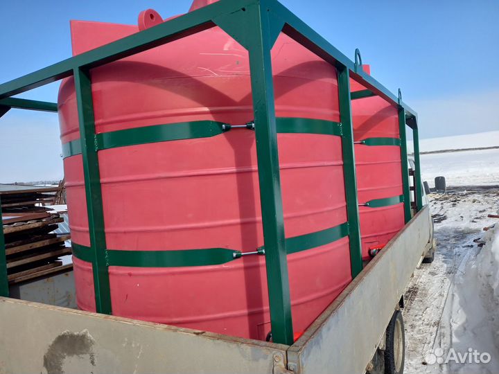 Емкость пластиковая в каркасе