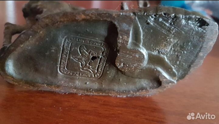 Статуэтка Олениха с олененком