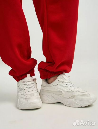 Спортивные штаны