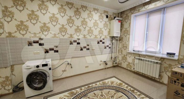 2-к. квартира, 63 м², 1/6 эт.