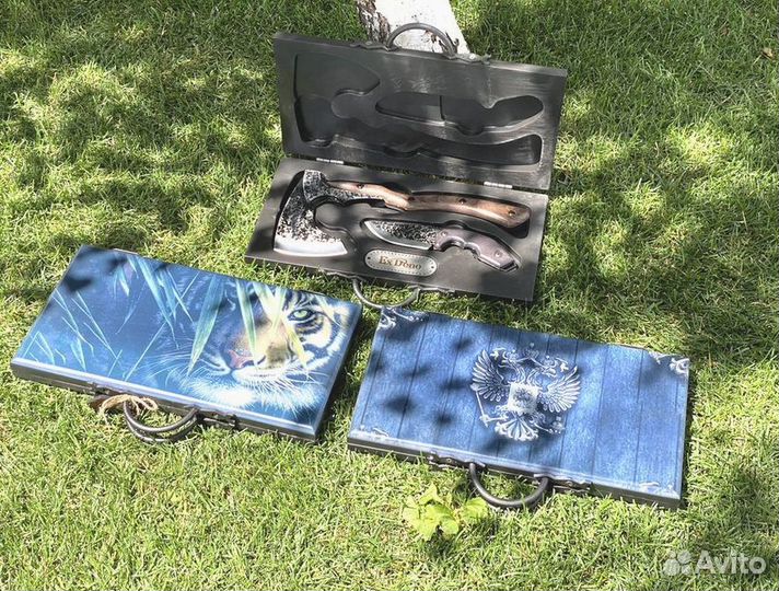 Набор в деревянном кейсе топор + нож