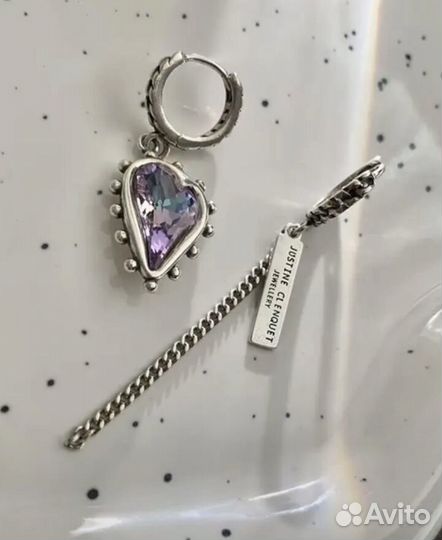 Асимметричные серьги Justin Clenquet сердце