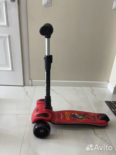 Самокат трехколесный Kreiss